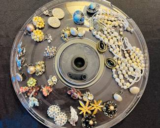 Vintage gold, silver, and costume jewelry