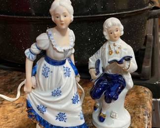 Porcelain figurines (night light) 