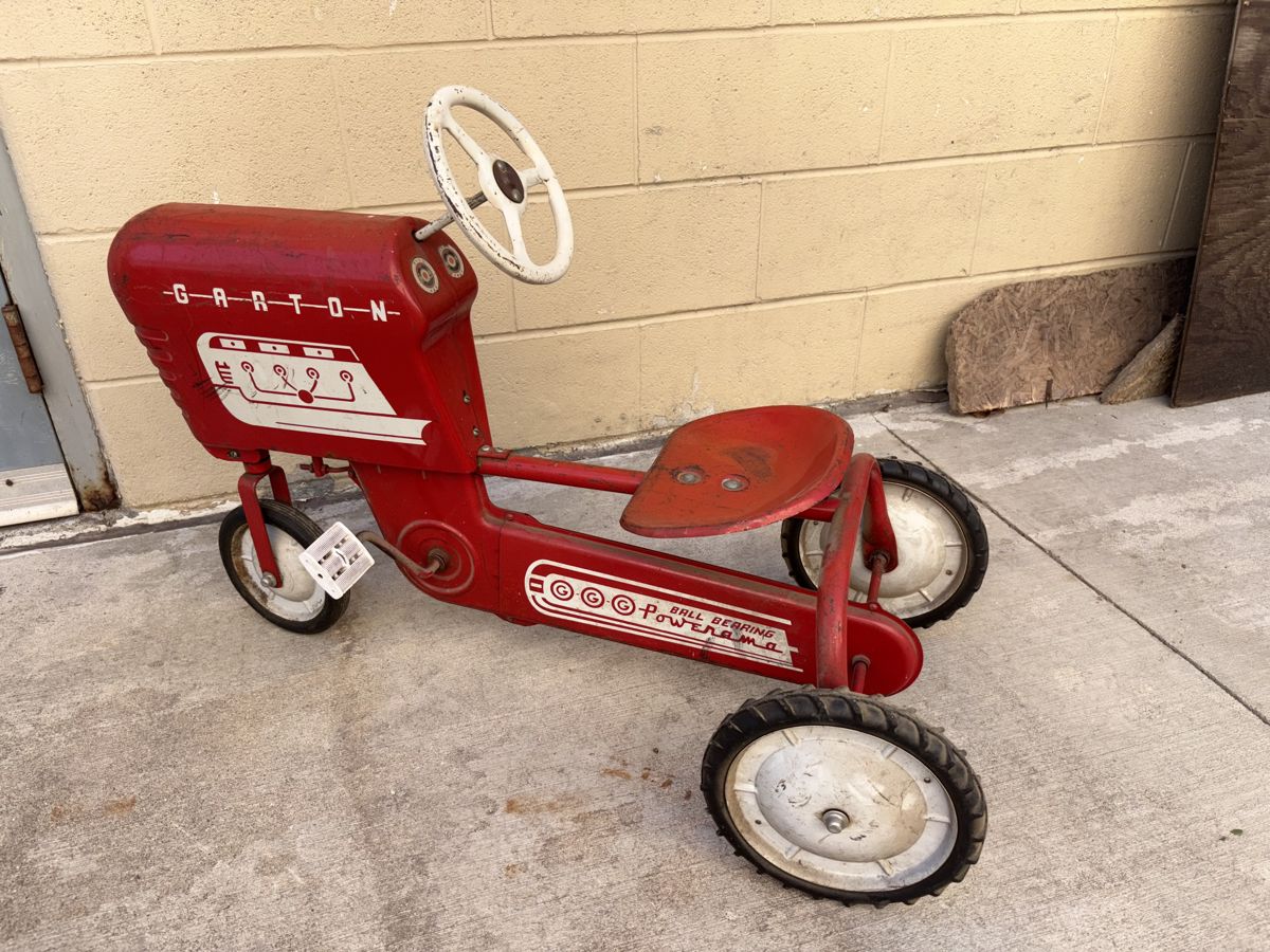 Vtg Garton Ball Bearing Powerama Pedal Tractor!