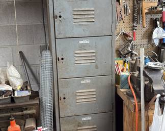 Vtg Storage Locker!
