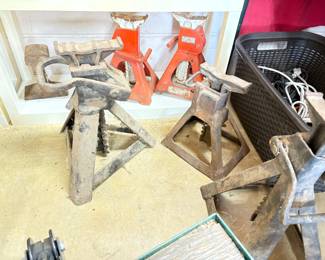 Vtg Heavy Duty Jack Stands!
