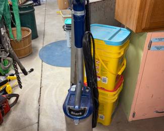Shark Vacuum #UV700-31!
