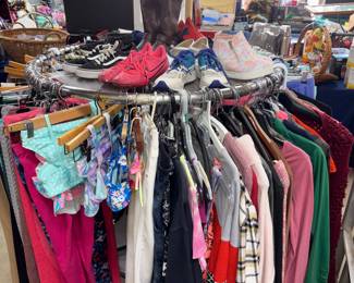 Women's S-M & Girl's Preteen Clothing!
