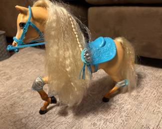 Vtg. 1983 Mattel Barbie Stampin Western Star Horse #10311 w/Saddle & Reins