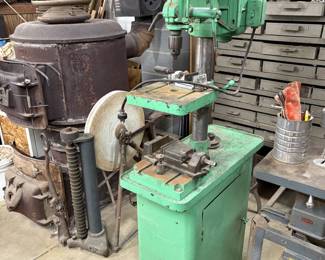 Boice Crane ½” Drill Press & Vice w/Metal Stand!
