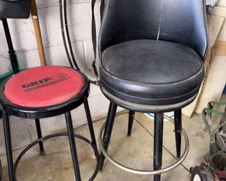 Grip Workman’s Stool & Vtg Barrel Swivel Bar/Workbench  Stool!