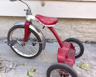 Vtg Murray Red Tricycle!
