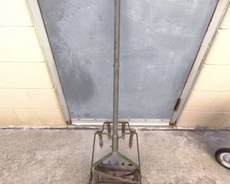 Vtg Green Manual Tiller!