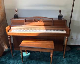 Piano & Bench 