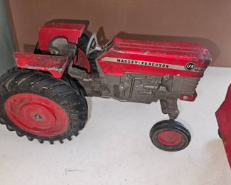 Massey Ferguson toy tractor