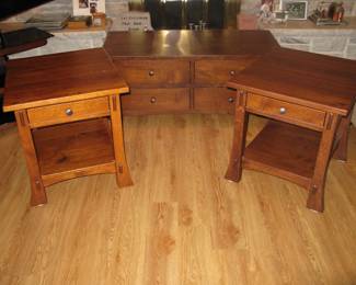 Matching Coffee and End Tables - heavy set