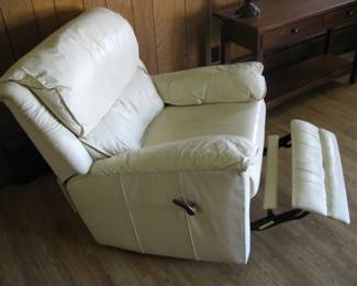 Rocker Recliner - in Good Condition