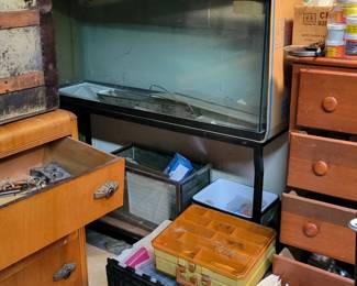 aquariums with stands 