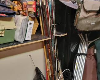 Lots of fishing rods 