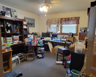 Office goods, electronics, sewing machines