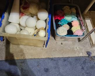 Styrofoam Crafting Supplies, Yarn