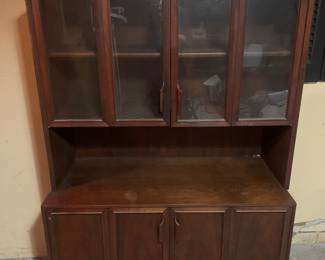 Mid Century Richardson Hutch