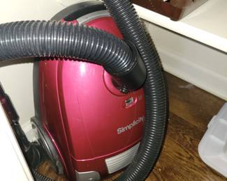 Simplicity canister vac