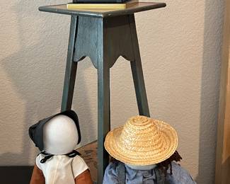 Amish Dolls