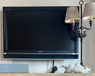 Sony TV, Dual Table Lamp