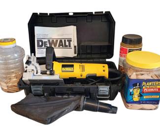 Precision Woodworking DeWalt Plate Biscuit Joiner Kit