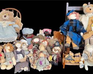 Charming Collection of Vintage Dolls Teddy Bears