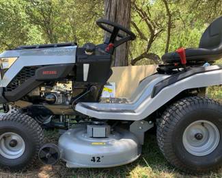  06 Excellent Condition Murray MT200 Riding Lawn Mower Hydrostatic Drive, 42 Cut