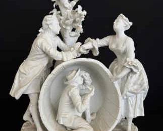 Exceptional Antique Porcelain de Paris Figurine, Late 19th Early 20th Century
