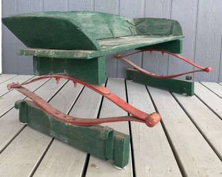  07 Unique Vintage Horse Carriage Bench  A Piece of History for Your Home