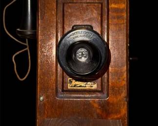  03 Monarch Telephone This One Is In Great Antique Condition