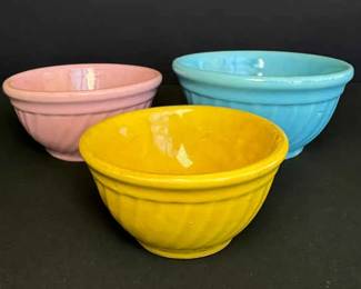 Vintage McCoy Style Nesting Bowls