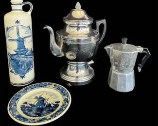 Delft Blue Farberware Interesting Pieces 