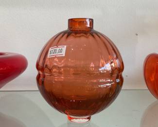 Jelena popadic Dutch queens vase $48 + tax
