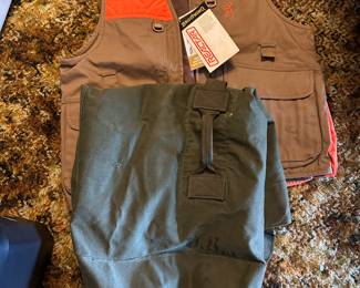 NWT Browning vest, Army duffle
