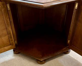 Mid Century Ethan Allen Heirloom Maple Hexagonal Storage Accent Side Table (2 Available)
