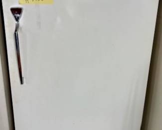 JC Penney Upright Freezer. WORKING!