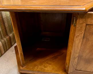 Mid Century Ethan Allen Heirloom Maple Hexagonal Storage Accent Side Table (2 Available)