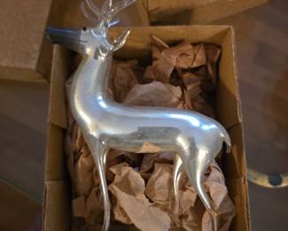 Antique set of German uranium glass reindeer in original boxes 