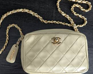 Vintage Chanel camera bag Yes it is authentic!