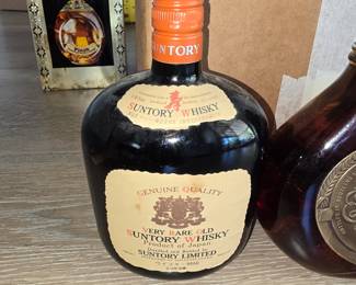 Vintage Suntory Whiskey 