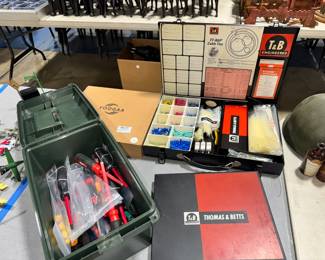 Thomas & Betts Kits Orlando Estate Auction