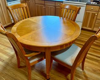Round Dining Table and Four Chairs