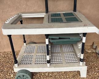 Portable Outdoor Gardening/Potting Station