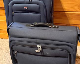 American Touristor and Dockers Luggage
