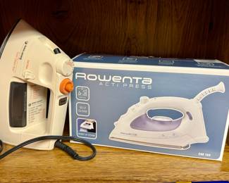 Rowenta Acti Press Steam Iron