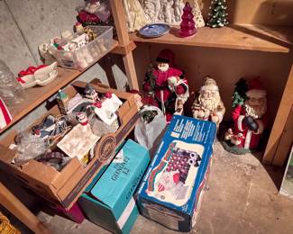 Christmas & Seasonal Decor