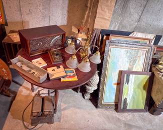 Vintage Paintings, Prints, Lighting, Electronics