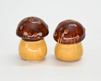Vintage Mushroom Salt and Pepper Shakers