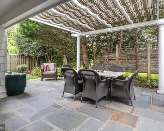 Patio set 