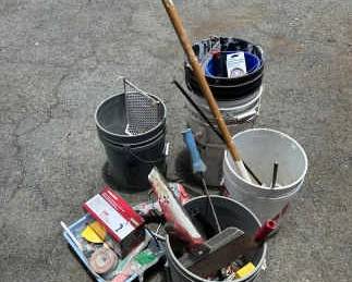 KSG030- Painting Tools And Buckets